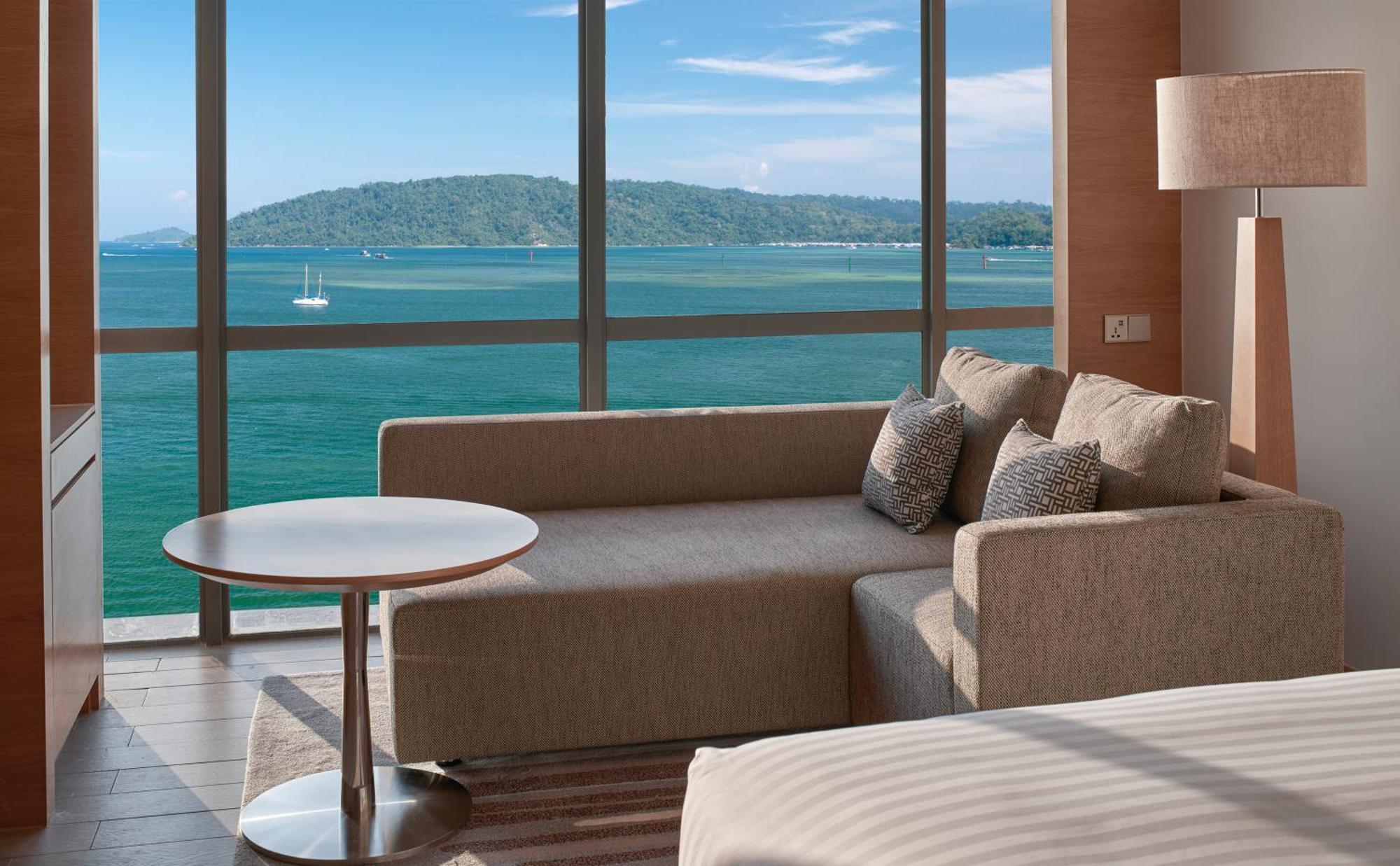 Kota Kinabalu Marriott Hotel Exteriör bild Deluxe Ocean View